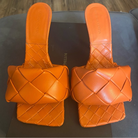 BOTTEGA VENETA - Picture 3 of 8